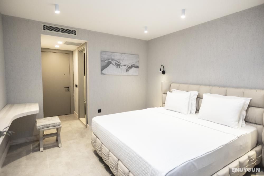 Deluxe Room Lower Floor, No View, Ground Floor