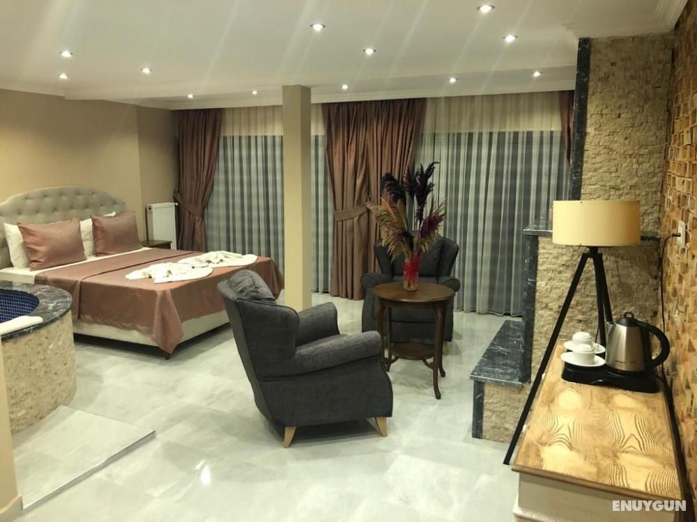 Swallow Room, Partial River and Pool View, Fireplace