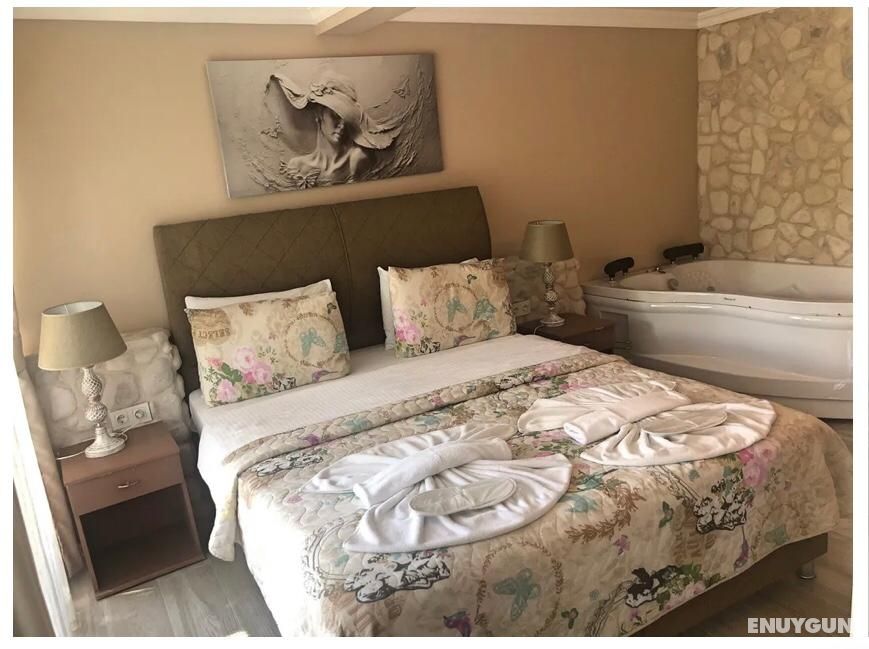 Atlantis Room, Lake View, Balcony