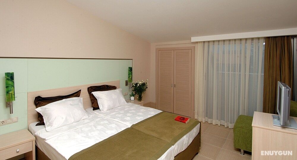 Economy Double or Twin Room