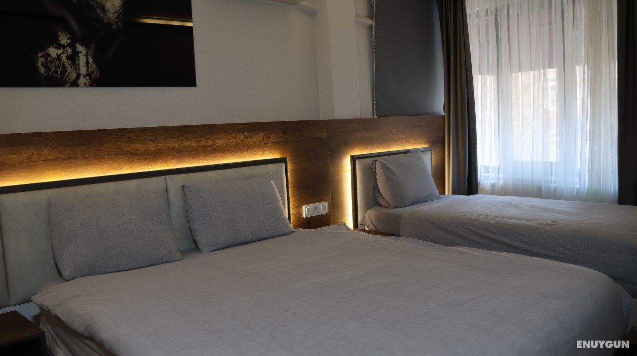 Standard Triple Triple Room