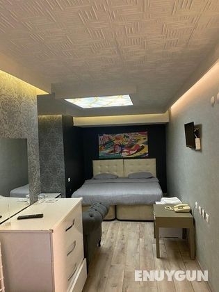 Economic Custom Without Window Without Air Conditioning -1 Floor
