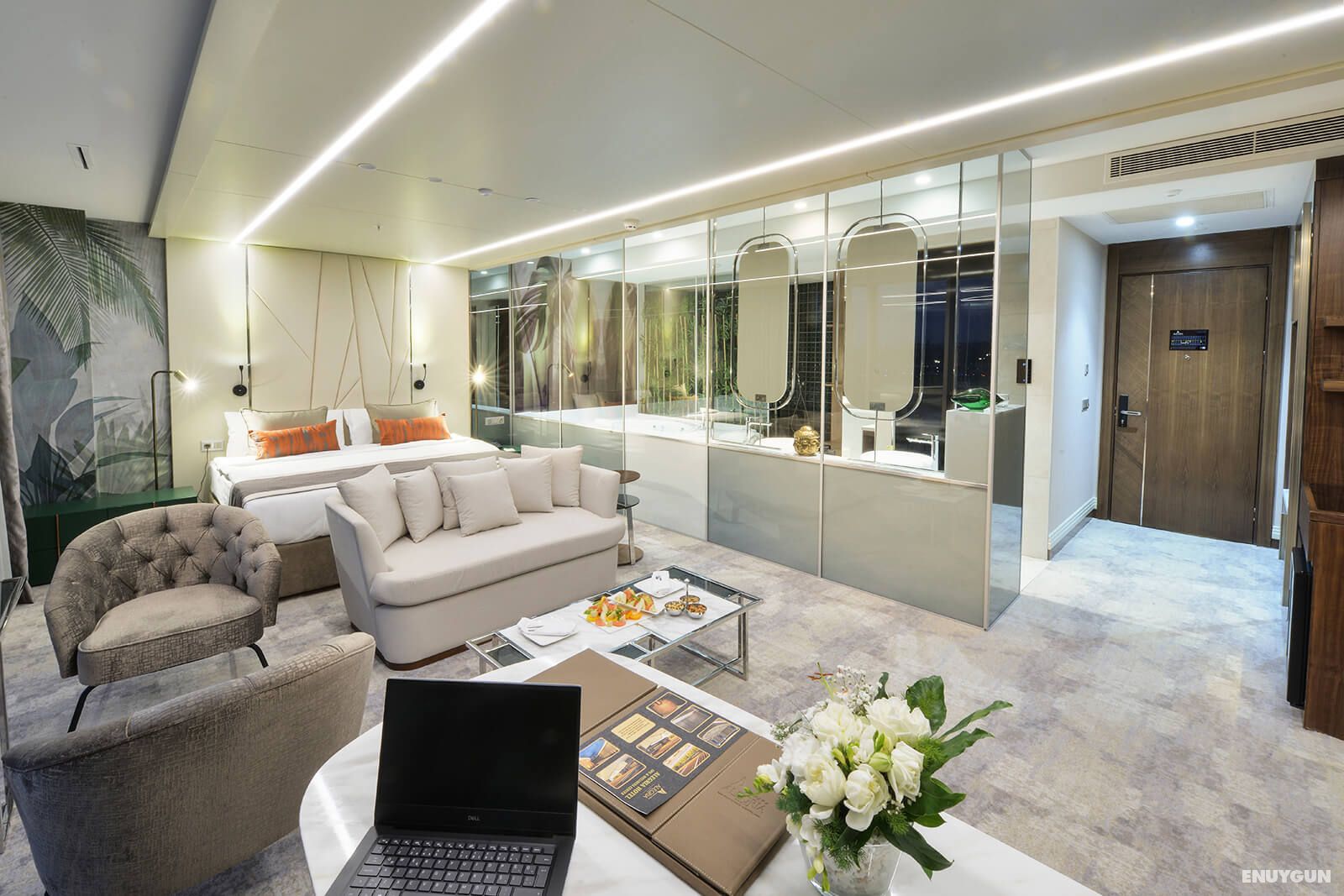 Alegria Suite Room