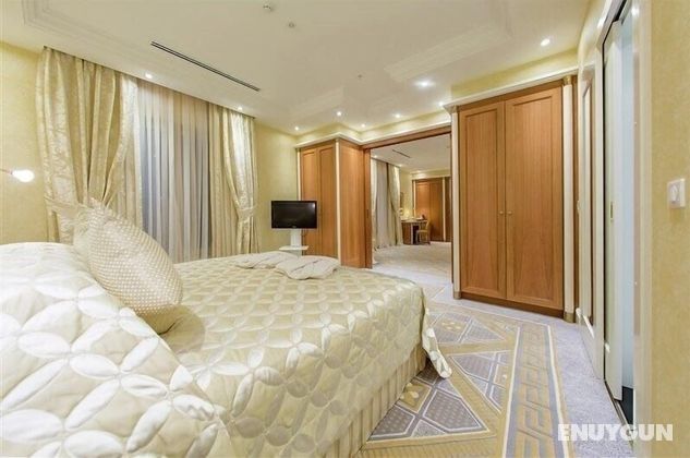 Presidental Suite Custom Room