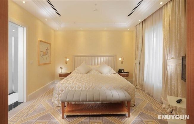 Standard Custom Double or Separate Bedroom