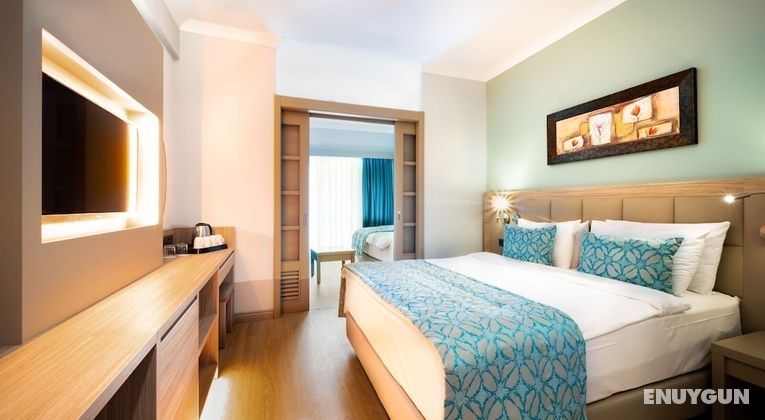 Superior Family Suite Room