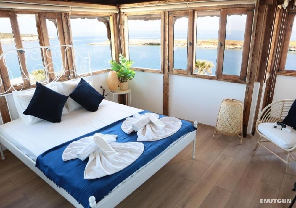 Superior, Sea or Land View