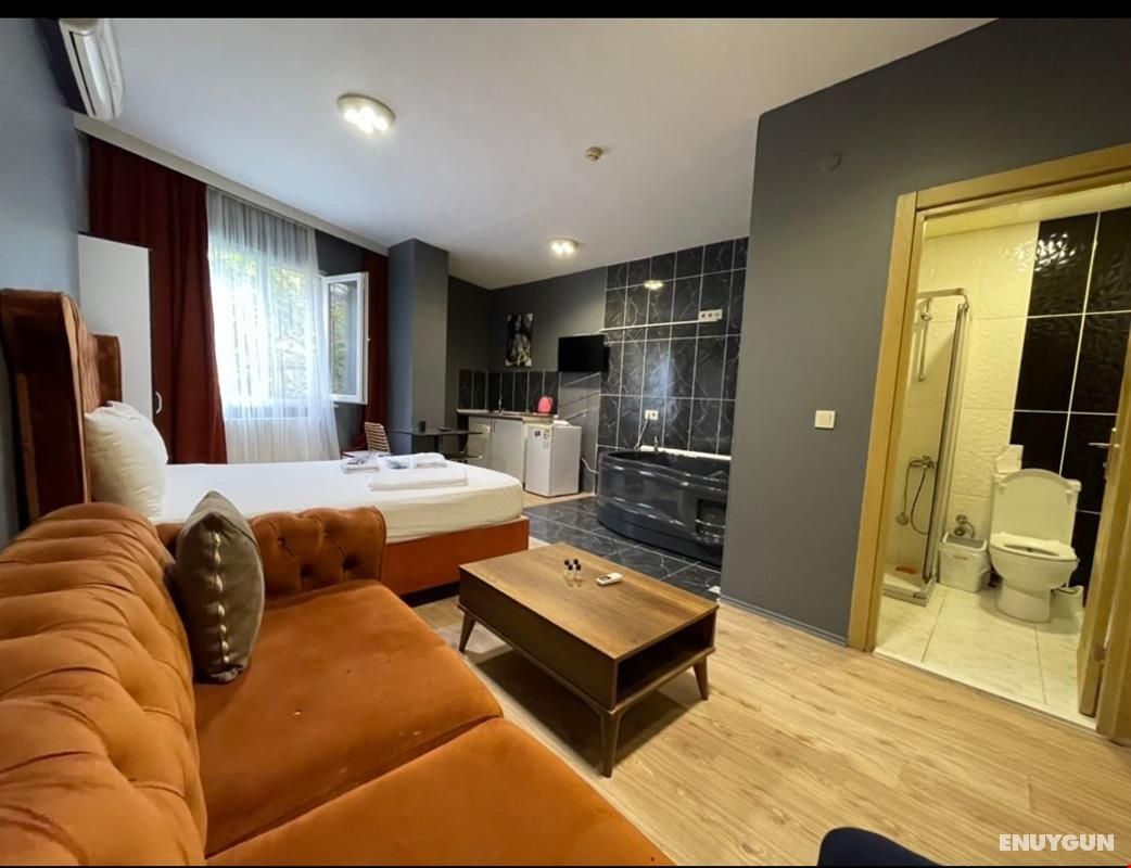 Deluxe Room with Jacuzzi