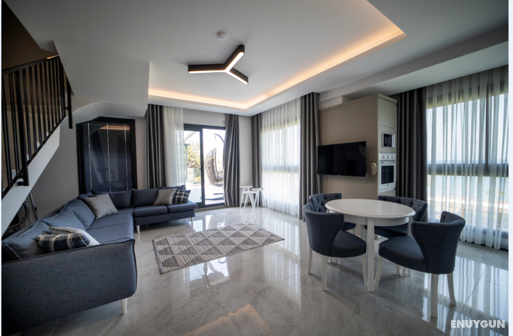 3+1 Suite, Sea and Mountain View, Terrace
