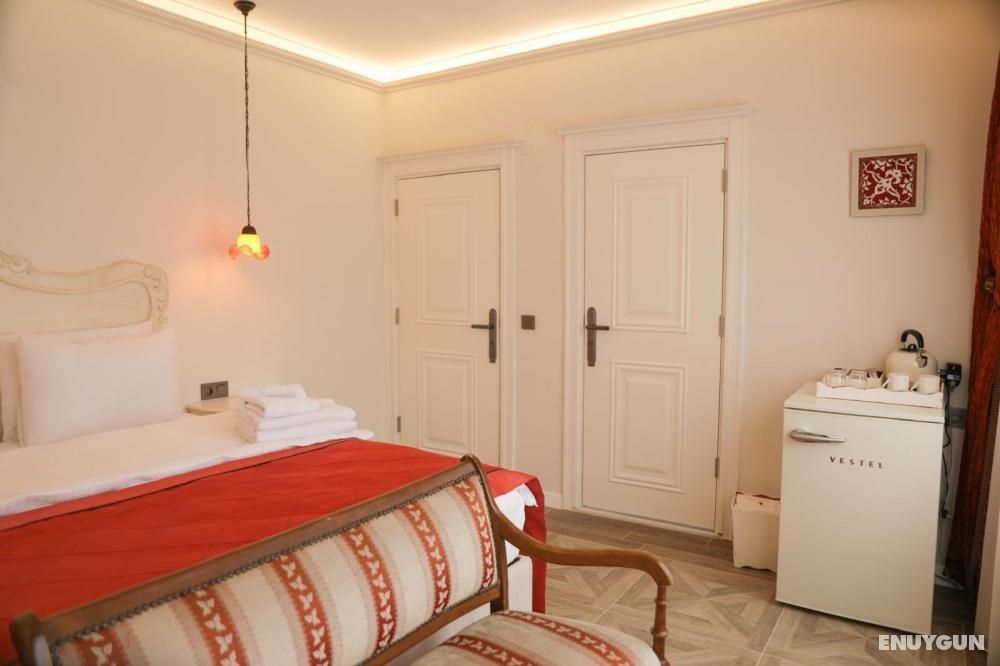 Standard Room, Garden View, No Balcony