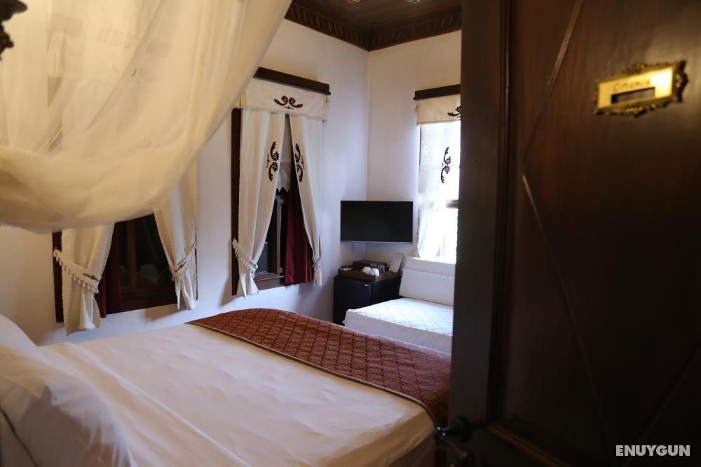 Deluxe Room, Garden View