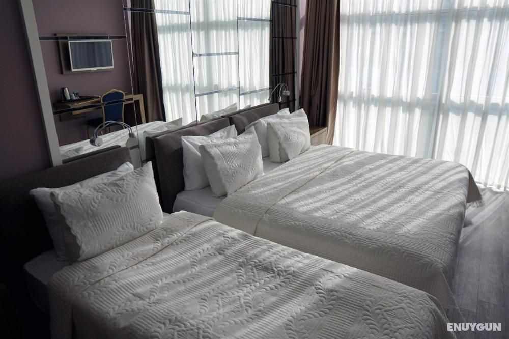 Standard Room with City View and Balcony