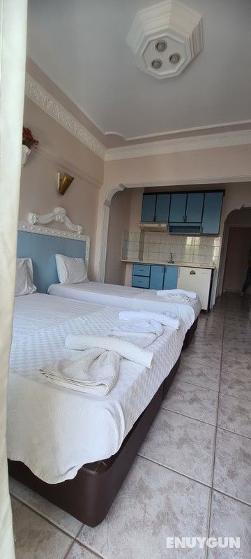 Triple Room with Pool and Garden View (Single Section)