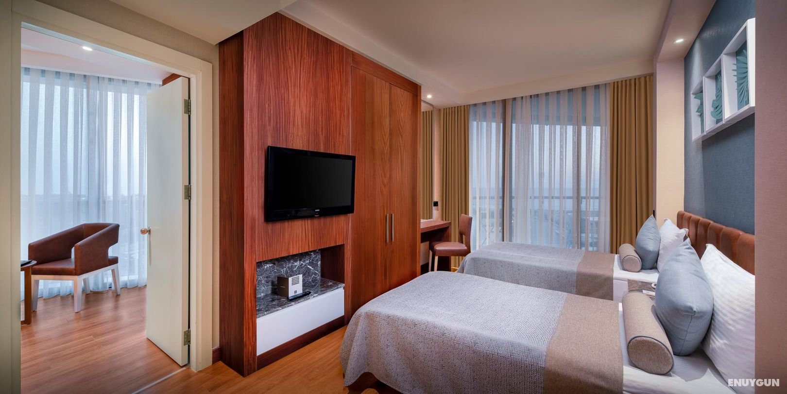 Landside Family Room