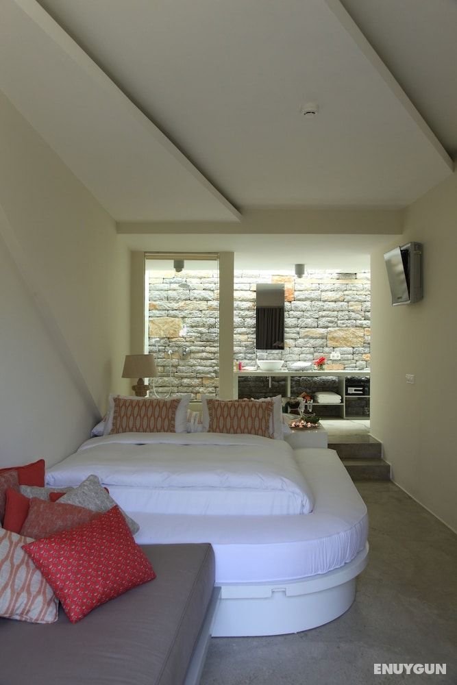 Deluxe Suite, Hot Tub