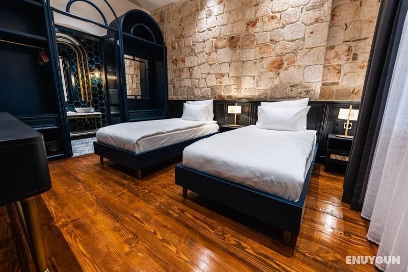 Classic Standard Twin Room