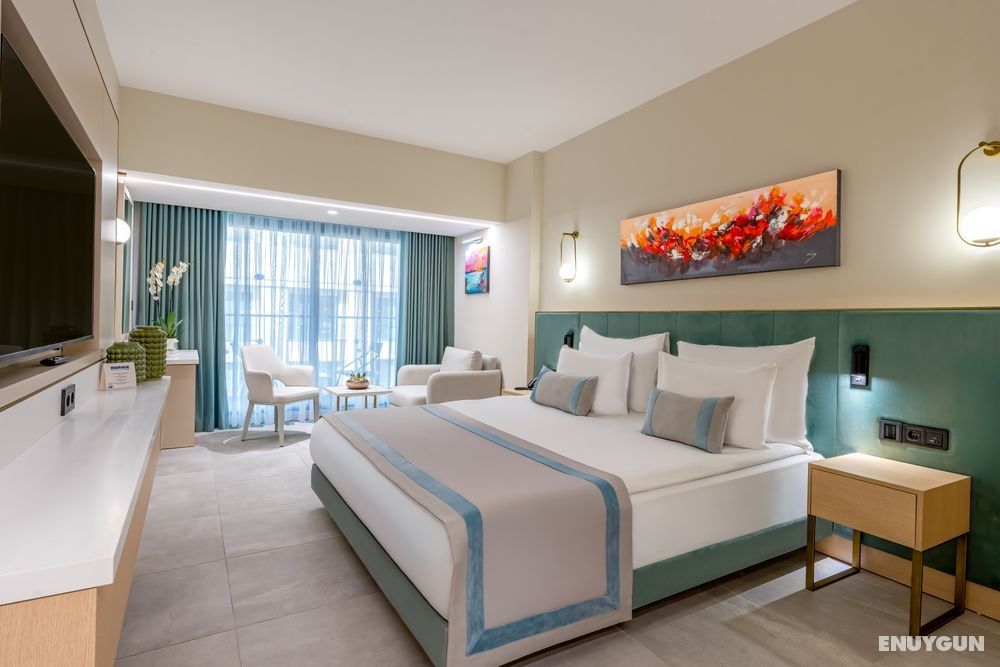 Atrium Room
