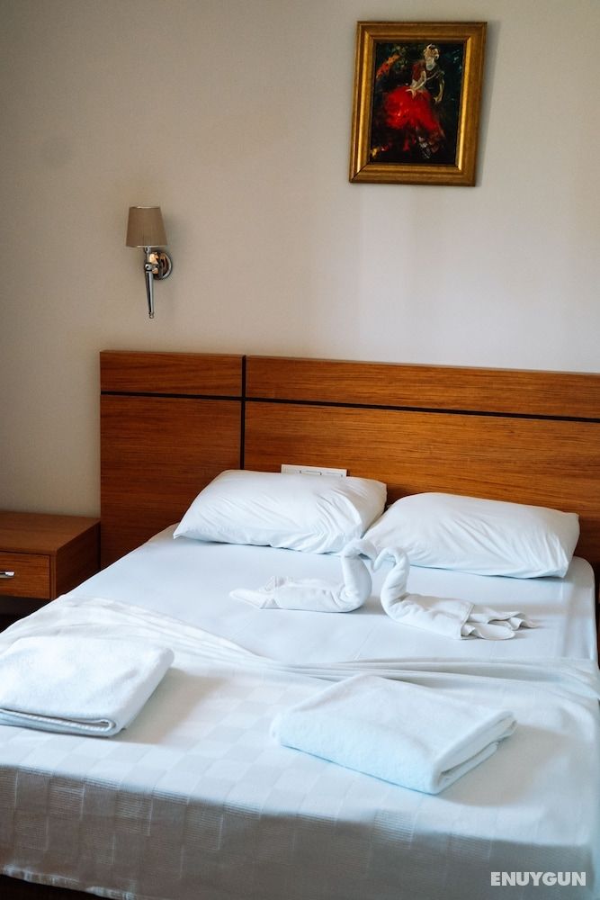 Standard Double Room, 1 Double or 2 Single Beds, Balcony, Pool View