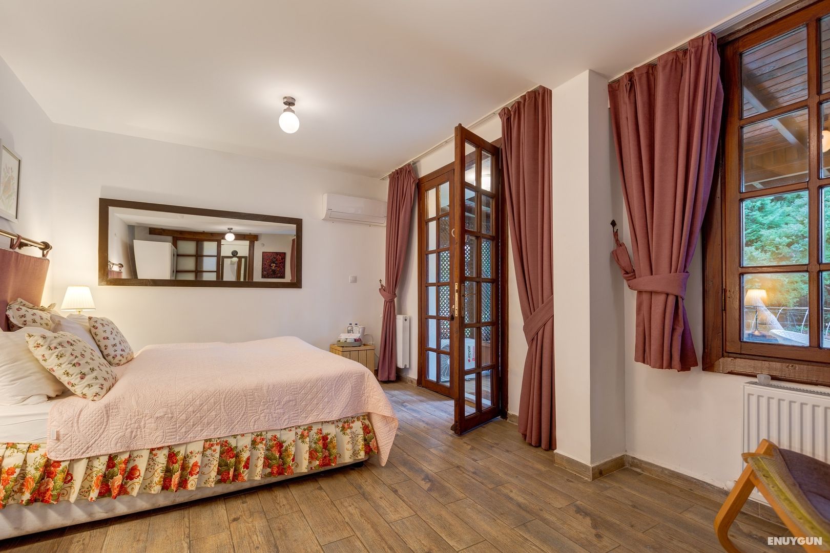 Superior Double Room, Garden View, Veranda