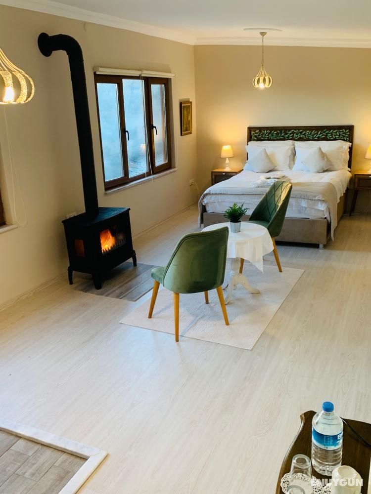 Standard Room with Jacuzzi, River View, Jacuzzi