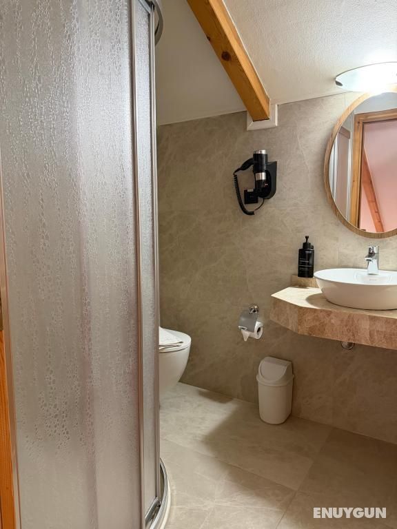 Family Suite, Pool and Garden View, 2. Floor with Balcony