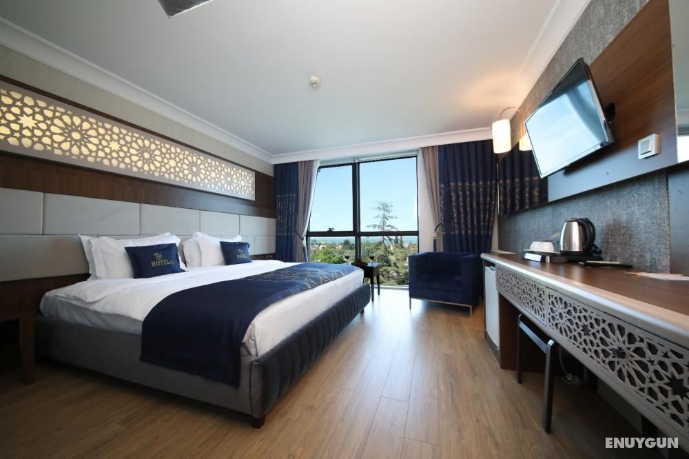 Standard Room, Sea or Land View, No Balcony