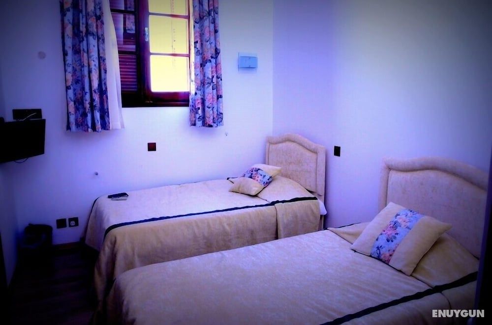 Twin Room, Balcony