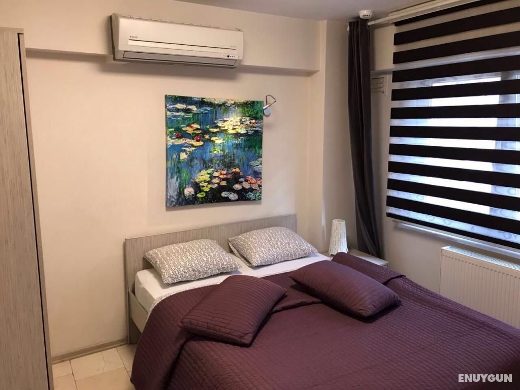 Standard Room, Street View, Air Conditioning