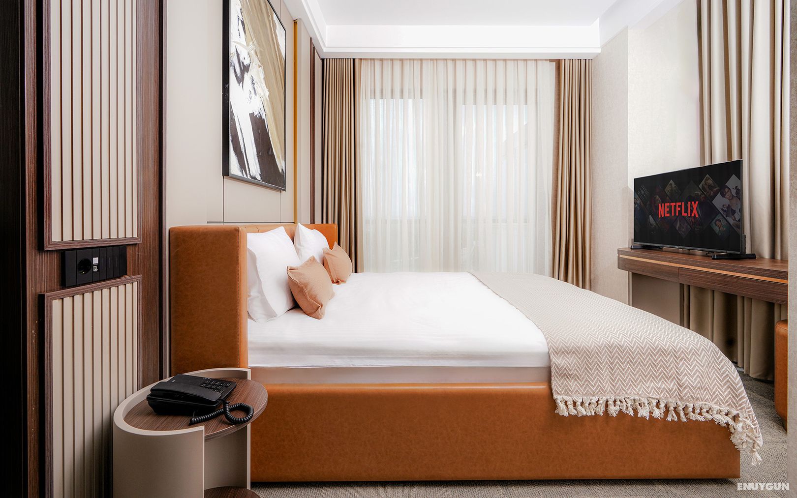 Standard Room with Corner Land View