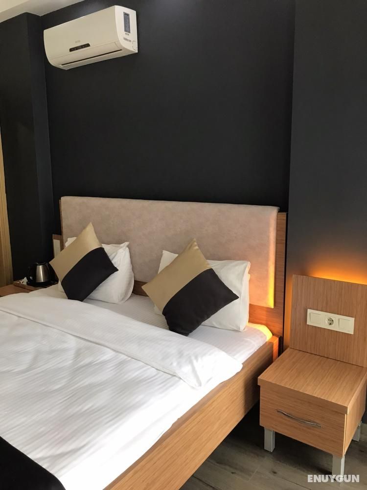 Deluxe Room with Balcony