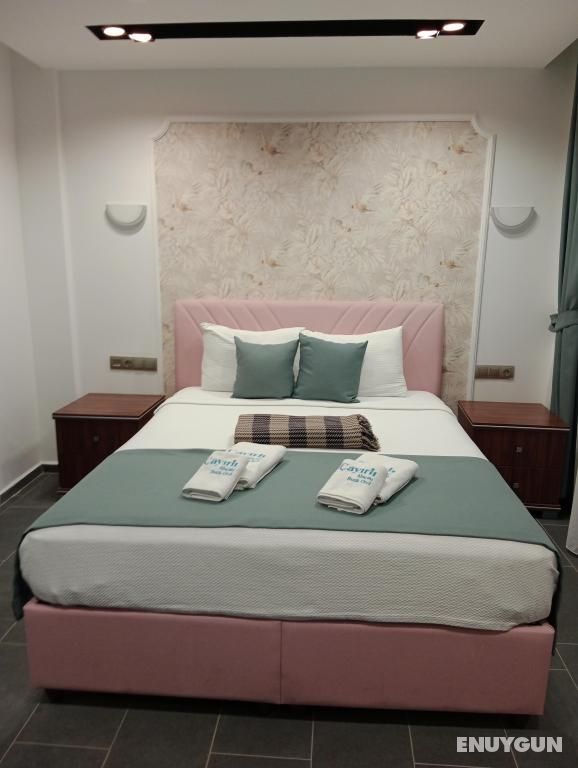 Deluxe Room with Jacuzzi, Pool View, Special for Family