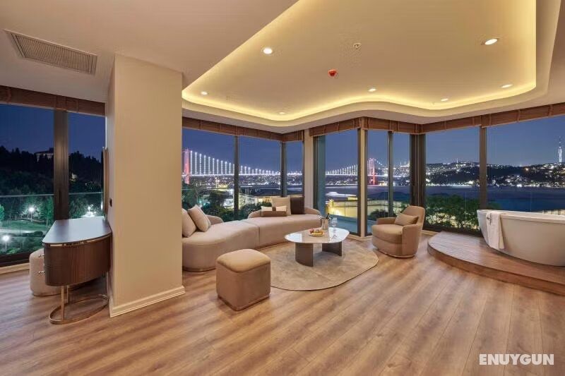 Bosphorus Suite Room with Bosphorus View