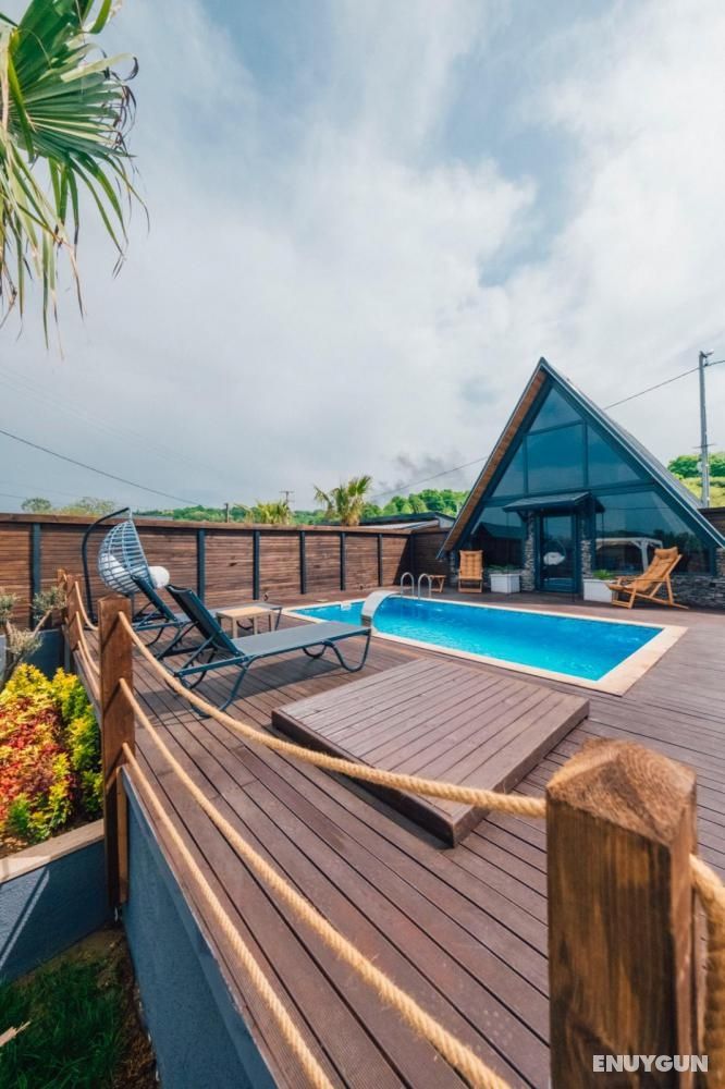 2+1 Deluxe Suite, Courtyard View, Pool