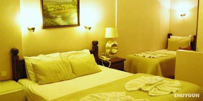 Family Room - Non-refundable Bed and Breakfast