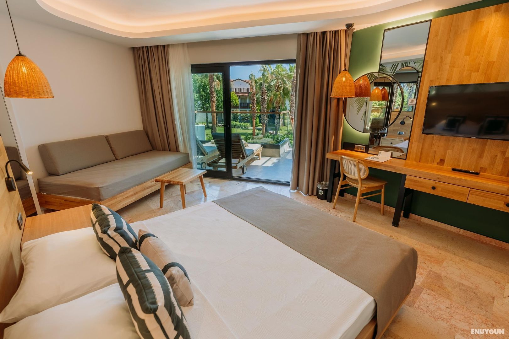 Club Deluxe Room