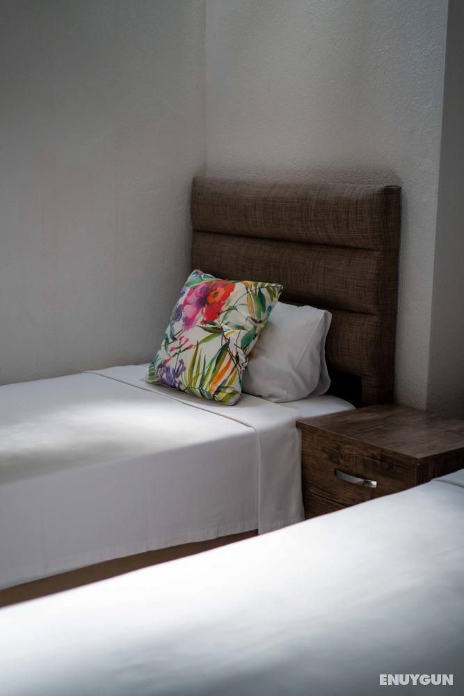 Standard Room, No View