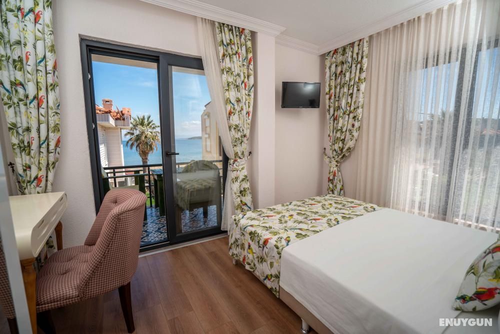 Double, Sea View, Balcony