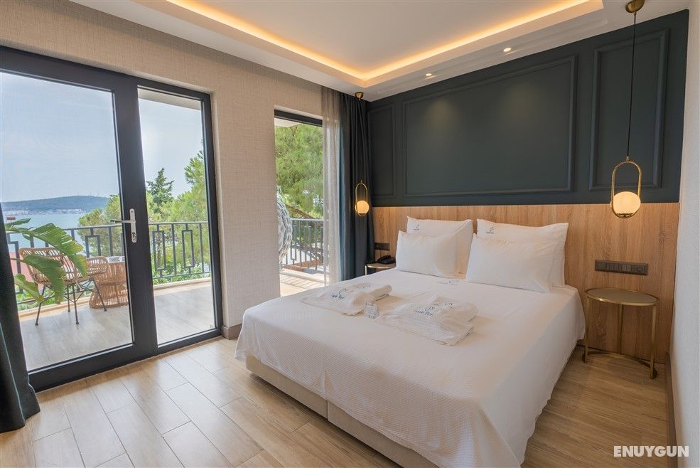 Deluxe Room, Sea View, Balcony