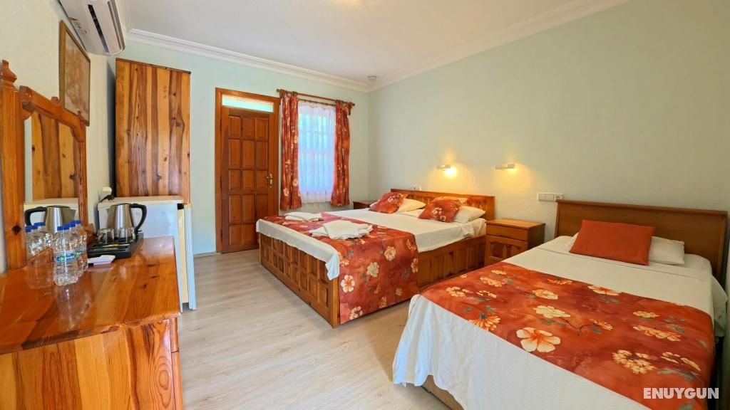 Deluxe Room, Garden View