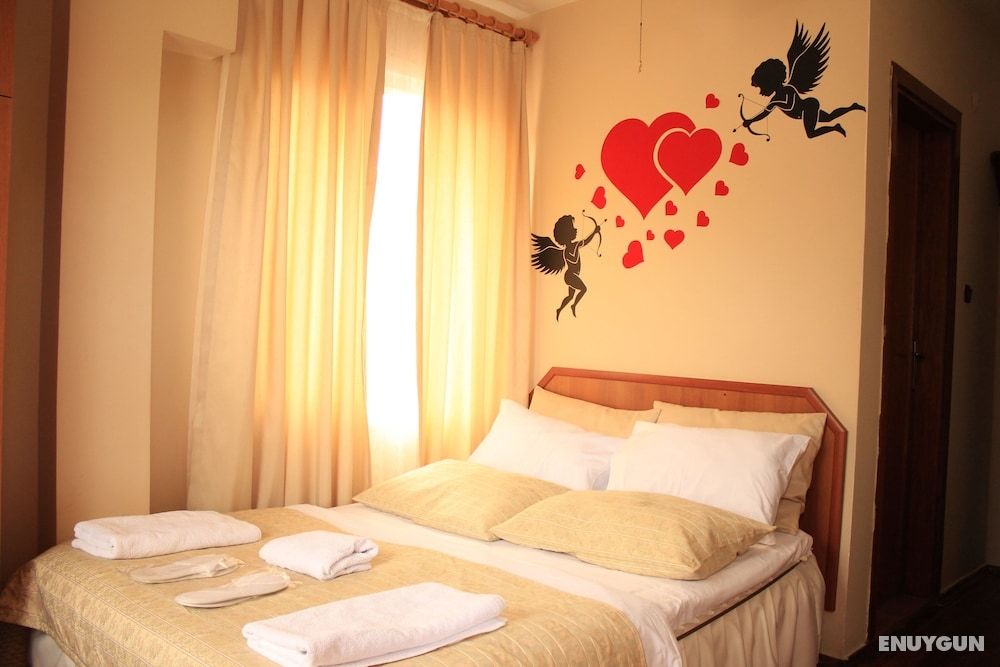 Standard Double Room, Garden View