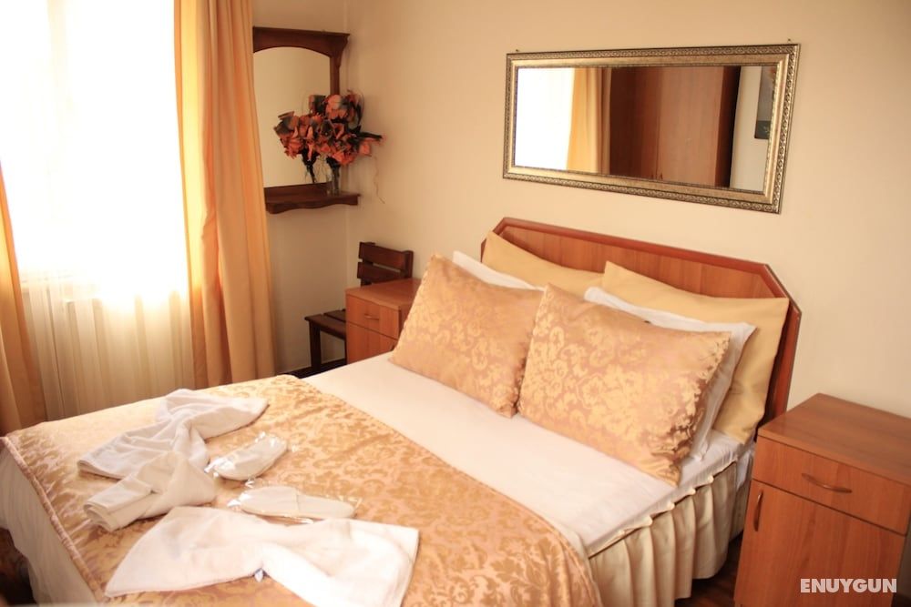 Standard Double Room, Lake View
