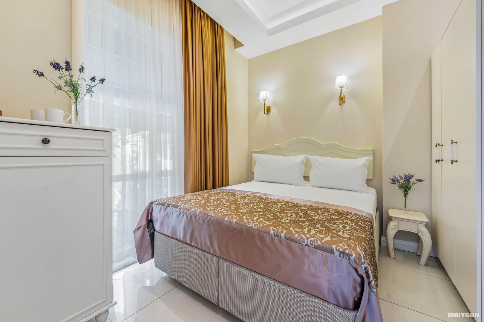 Standard Room, Land View