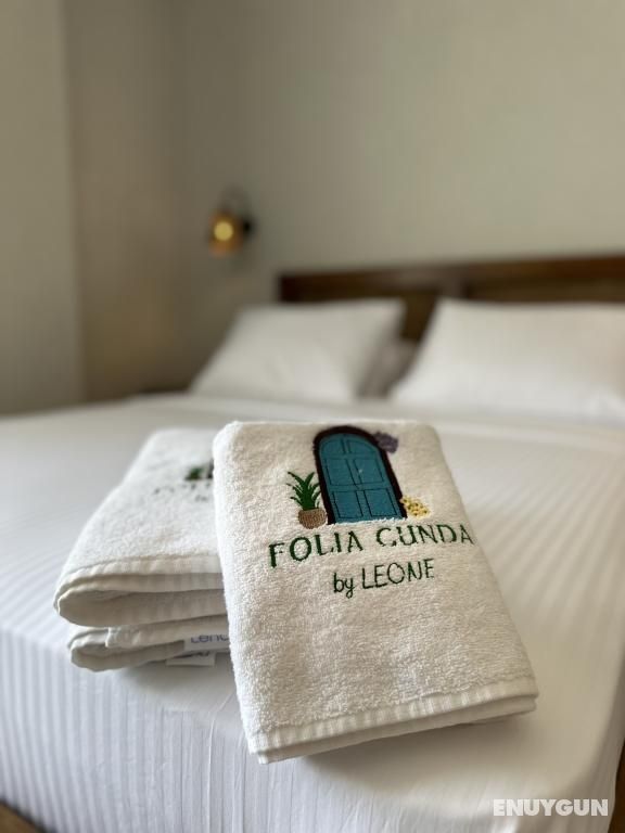 Deluxe Room, Partial Sea View, French Balcony