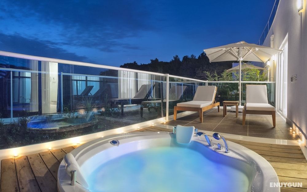 Superior Room With Jacuzzi