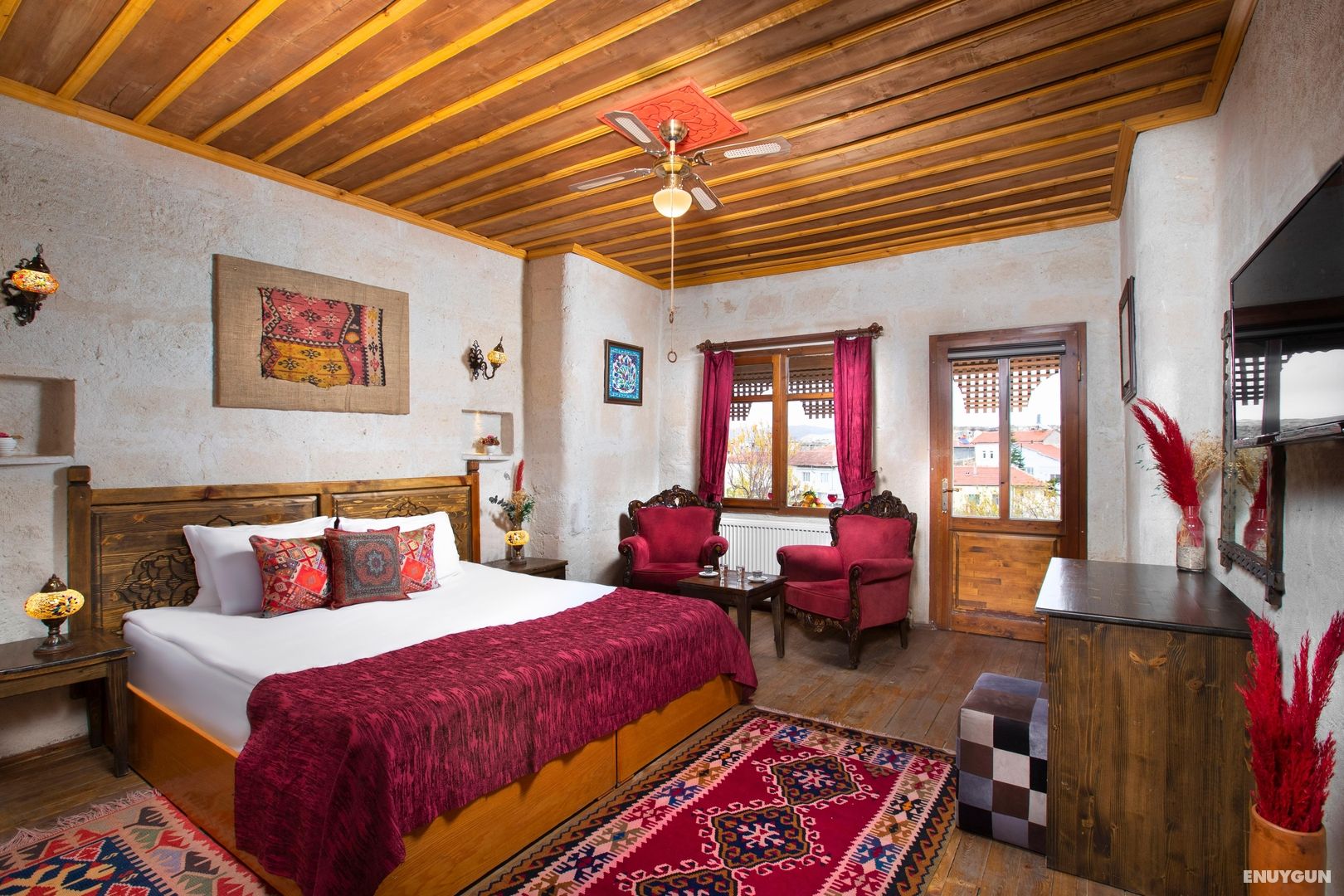 Superior King Room with Balcony