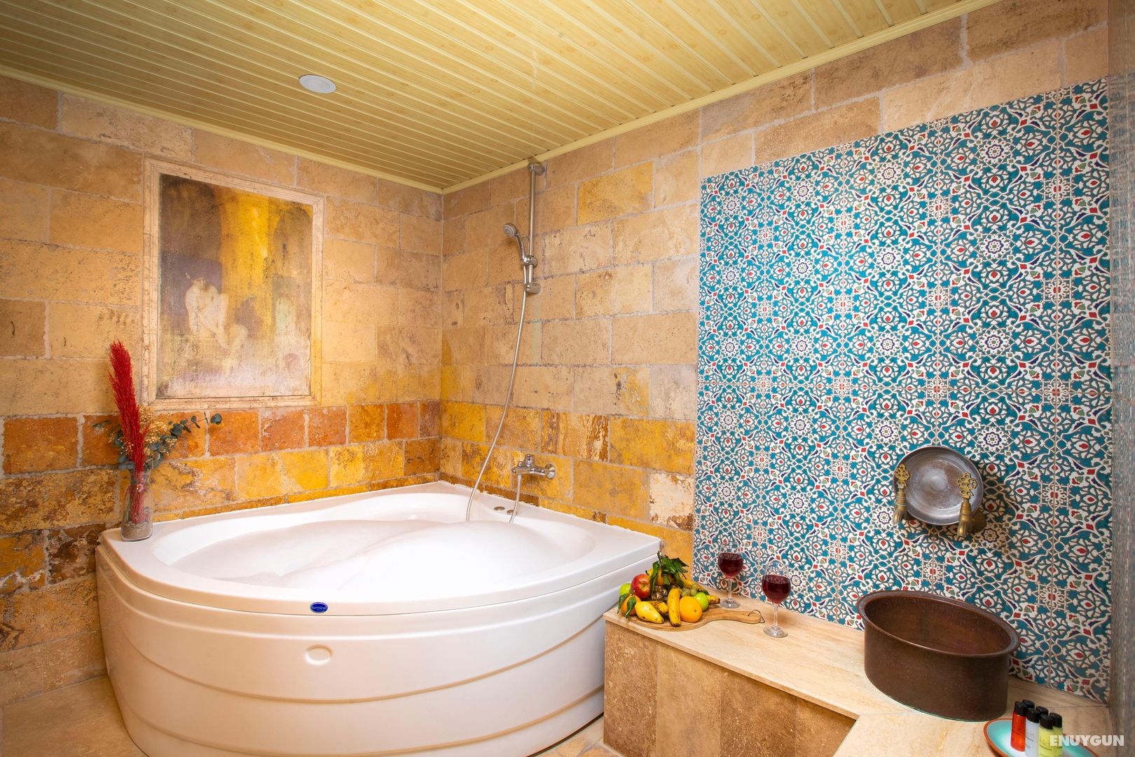 Deluxe Suite with Jacuzzi, , Turkish Bath