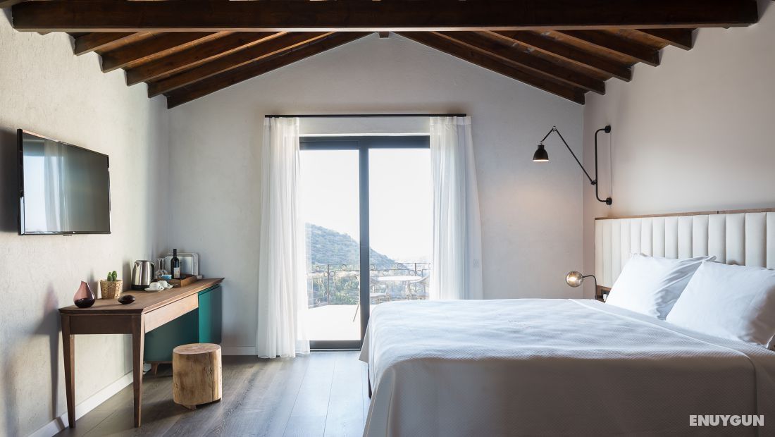 Beaujolais Suite