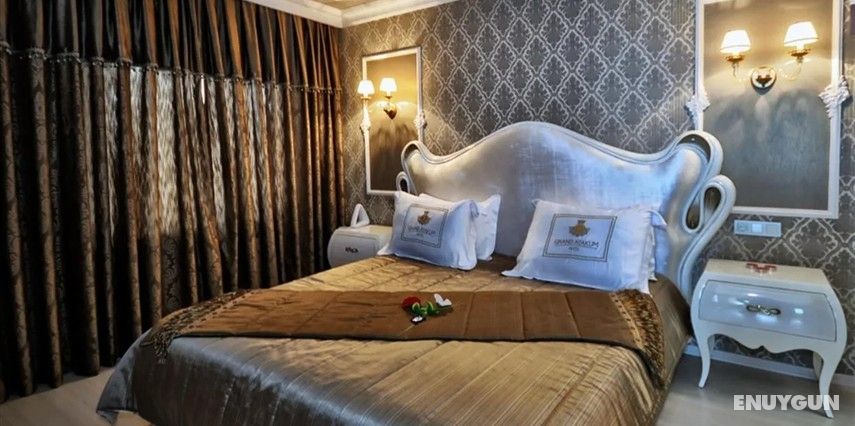 Suite Custom Room