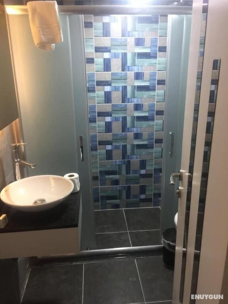Basic Triple Room