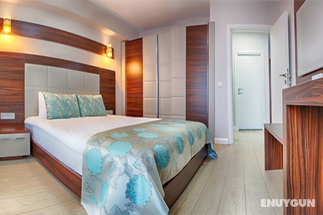 Junior Suite Room